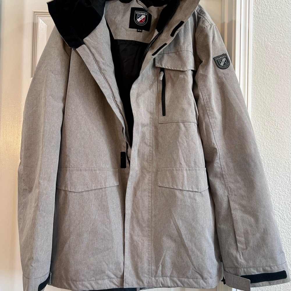 Chamonix Gray men’s snowboard/ Ski Jacket